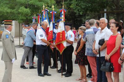 Agrandir l'image 10 sur 17, fenêtre modale